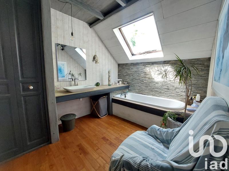 Maison - 190 m² - 7 pièces