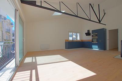 Appartement - 100 m² - 4 pièces