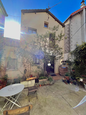 Maison - 140 m² - 6 pièces