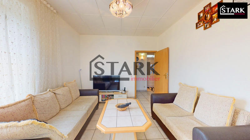 Maison - 90 m² - 5 pièces