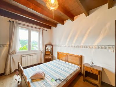 Pavillon - 151 m² - 6 pièces