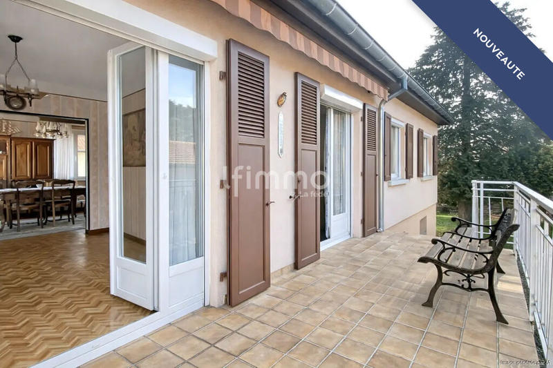Maison - 92 m² - 5 pièces