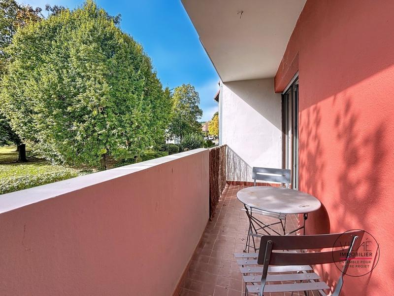 Appartement - 90 m² - 4 pièces