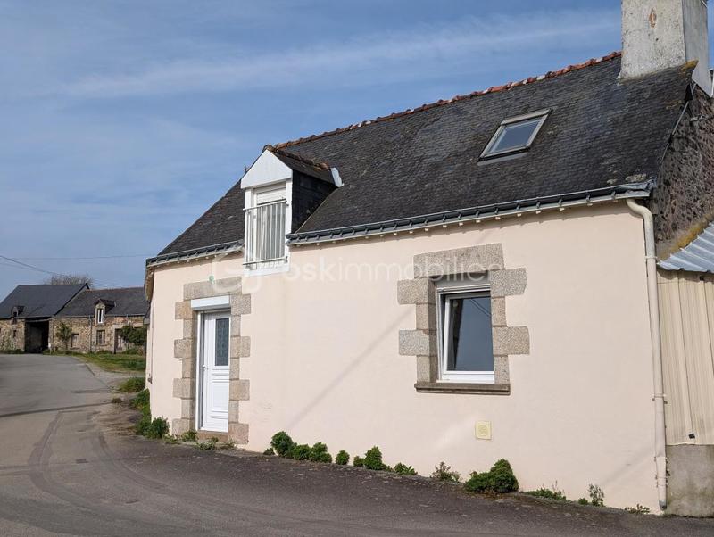 Maison de village - 89 m² - 5 pièces
