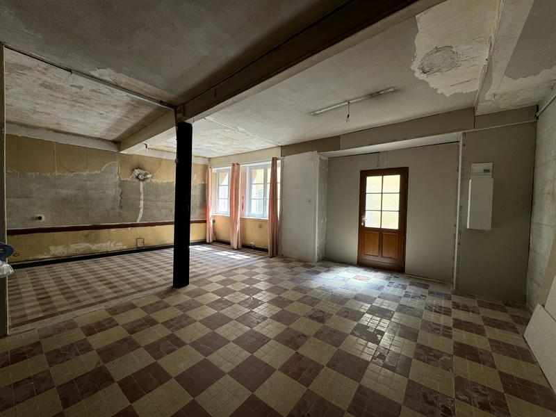 Immeuble - 230 m² - 7 pièces