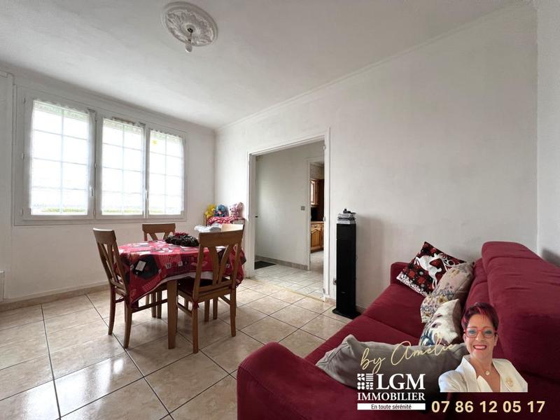 Maison - 86 m² - 4 pièces