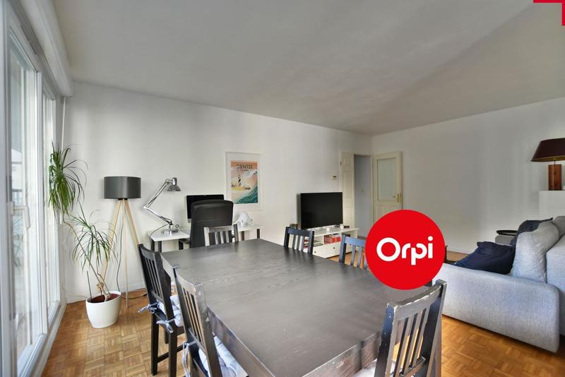 Appartement - 49 m² - 2 pièces