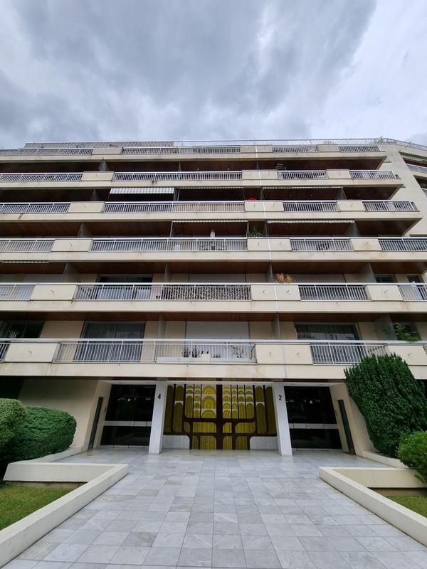 Appartement - 68 m² - 2 pièces