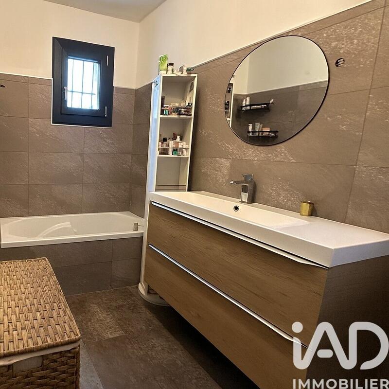 Maison - 124 m² - 7 pièces