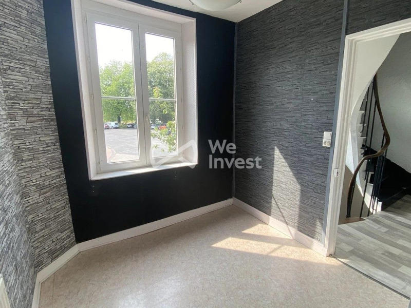 Maison - 93 m² - 6 pièces