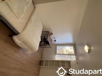 Chambre - 12 m² - 1 pièce