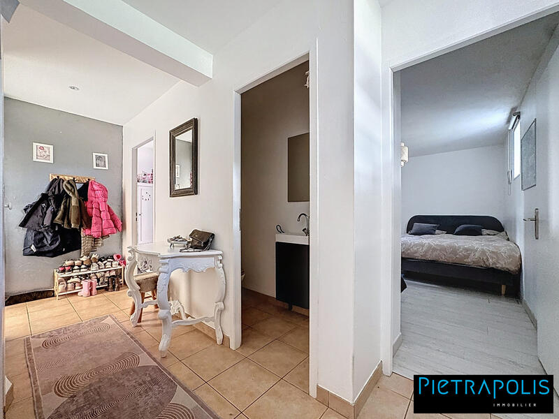 Appartement - 67 m² - 3 pièces