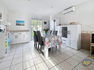 Maison - 120 m² - 5 pièces