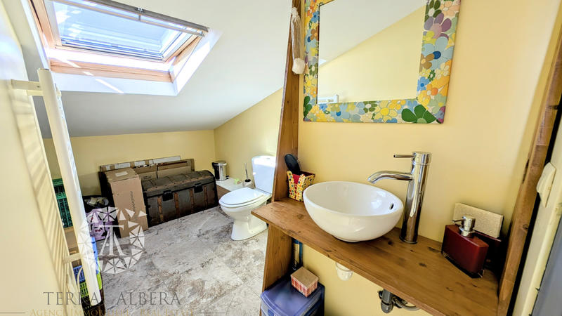 Villa - 100 m² - 5 pièces