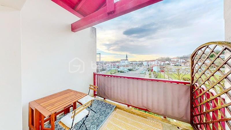 Appartement - 75 m² - 4 pièces