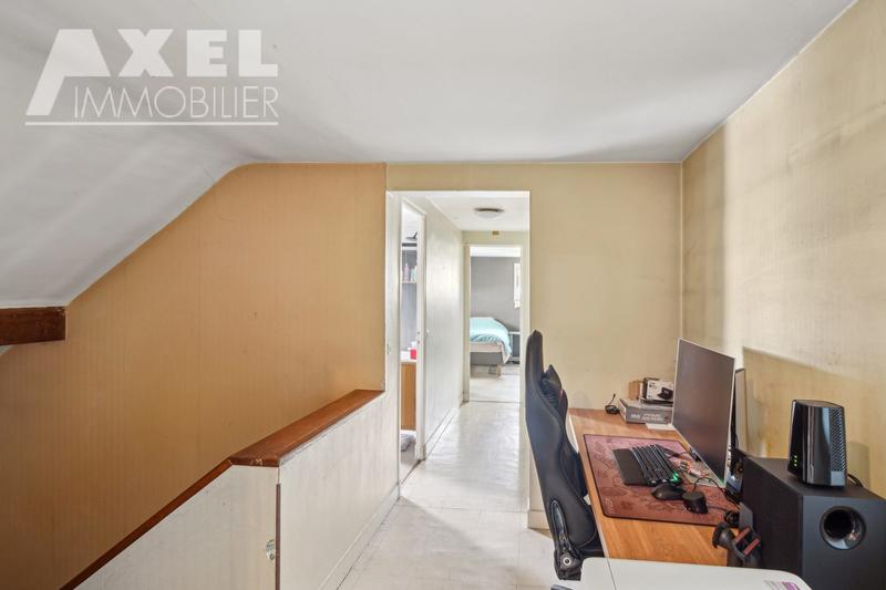 Maison - 140 m² - 5 pièces