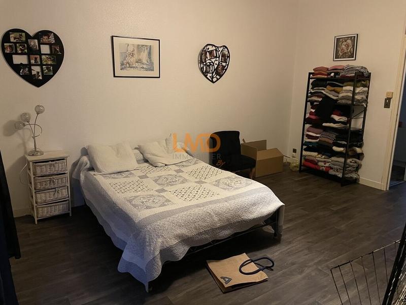 Maison - 180 m² - 11 pièces