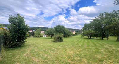 Terrain constructible - 2 000 m²