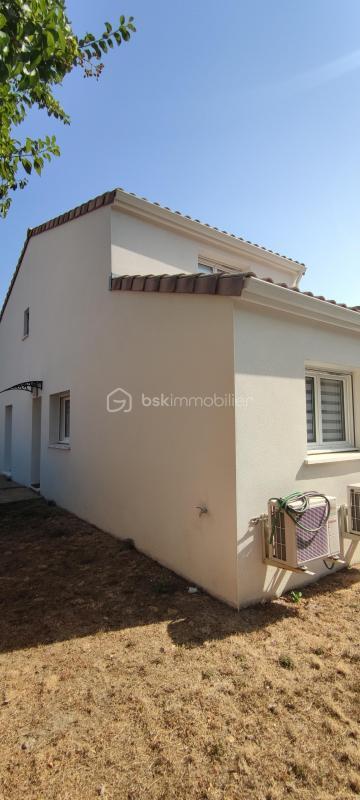 Maison - 95 m² - 4 pièces