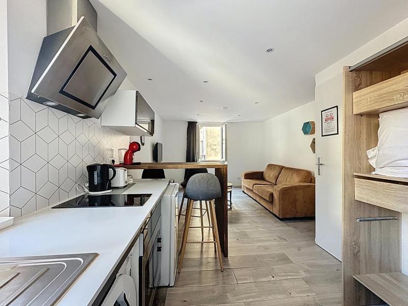 Studio - 20 m² - 1 pièce