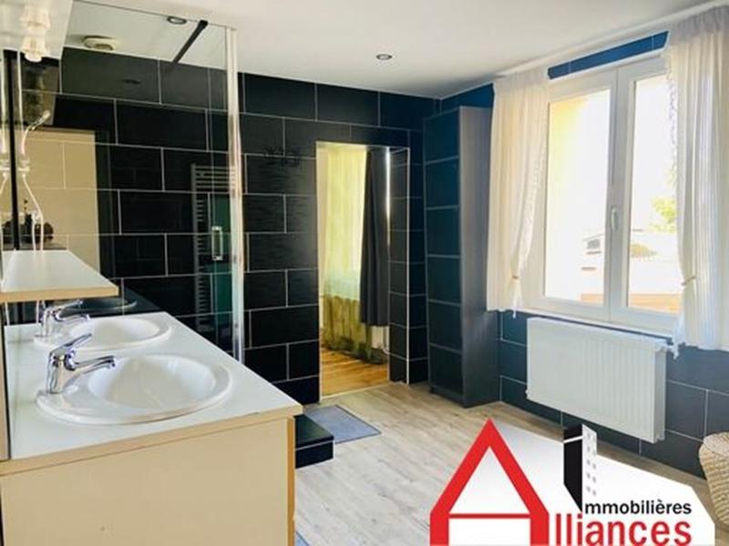 Maison - 127 m² - 6 pièces