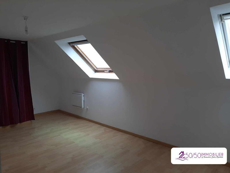 Maison traditionnelle - 144 m² - 6 pièces