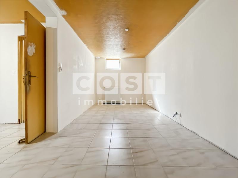 Maison - 100 m² - 3 pièces