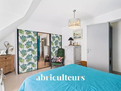 Maison - 110 m² - 7 pièces