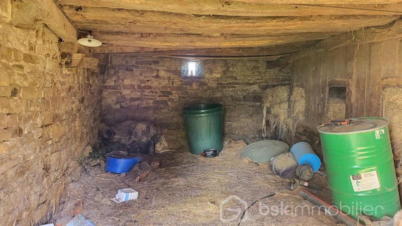 Immeuble - 70 m² - 2 pièces