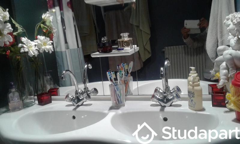 Chambre - 9 m² - 1 pièce