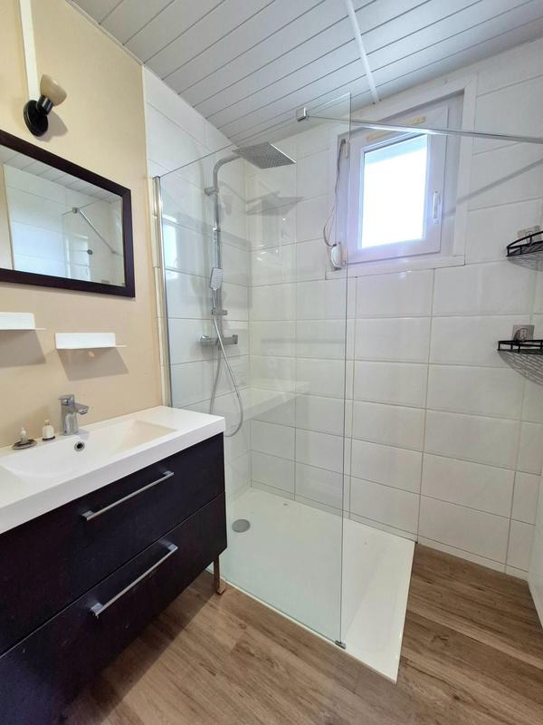 Maison - 102 m² - 5 pièces