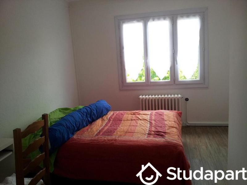 Chambre - 15 m² - 1 pièce