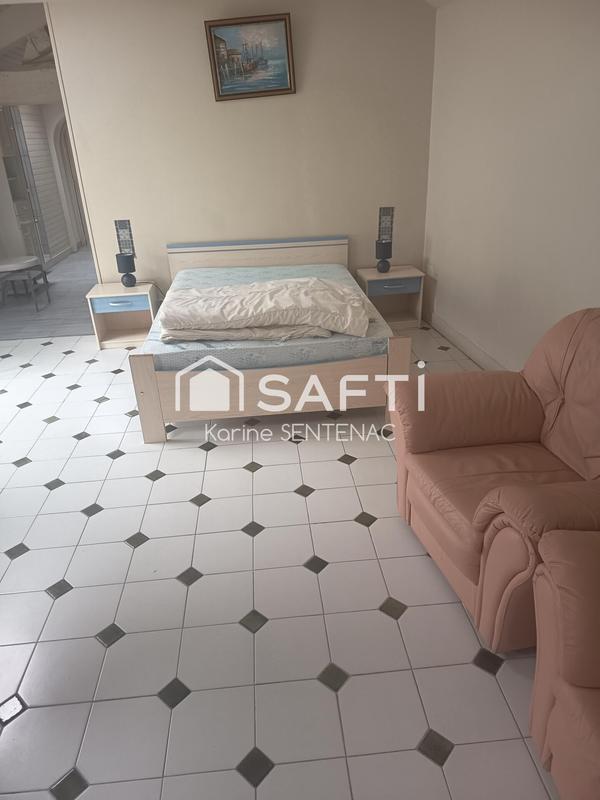 Maison - 283 m² - 8 pièces