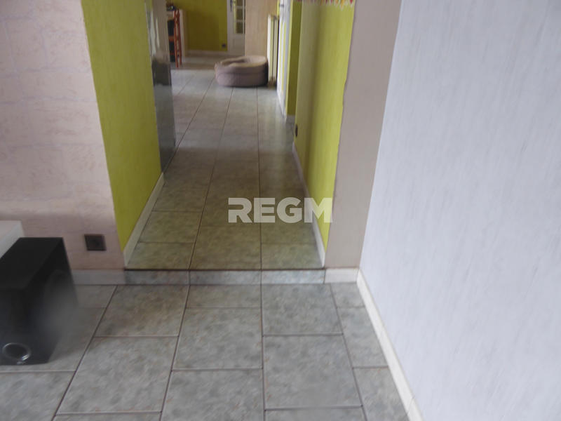 Propriété - 170 m² - 7 pièces