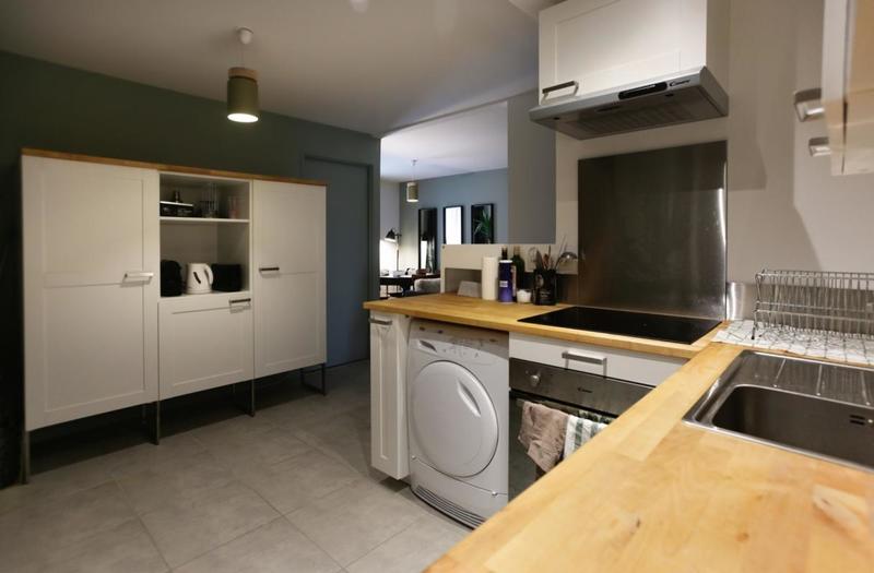 Appartement - 98 m² - 6 pièces