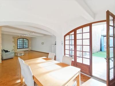 Maison - 163 m² - 5 pièces