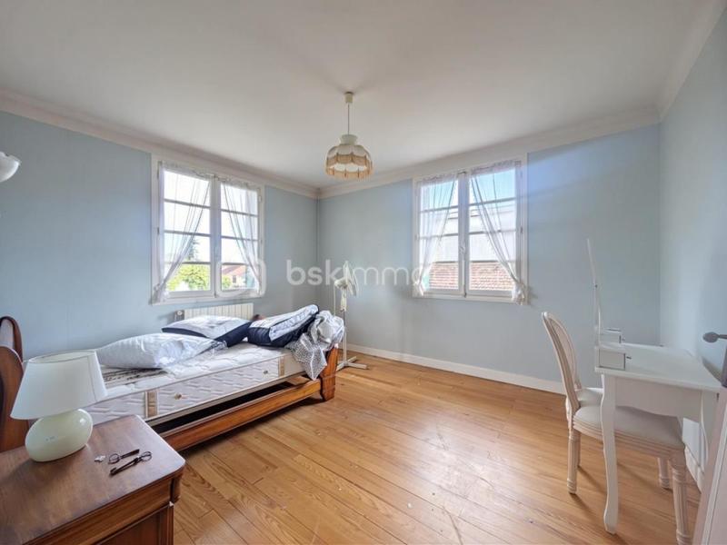 Maison - 80 m² - 5 pièces