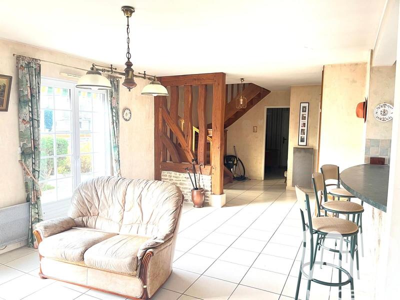 Maison - 122 m² - 6 pièces