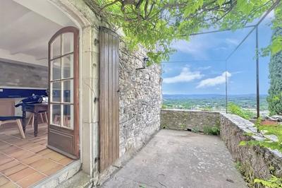 Maison - 90 m² - 3 pièces