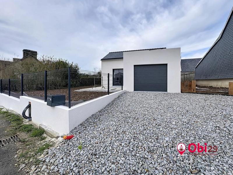 Maison - 92 m² - 4 pièces