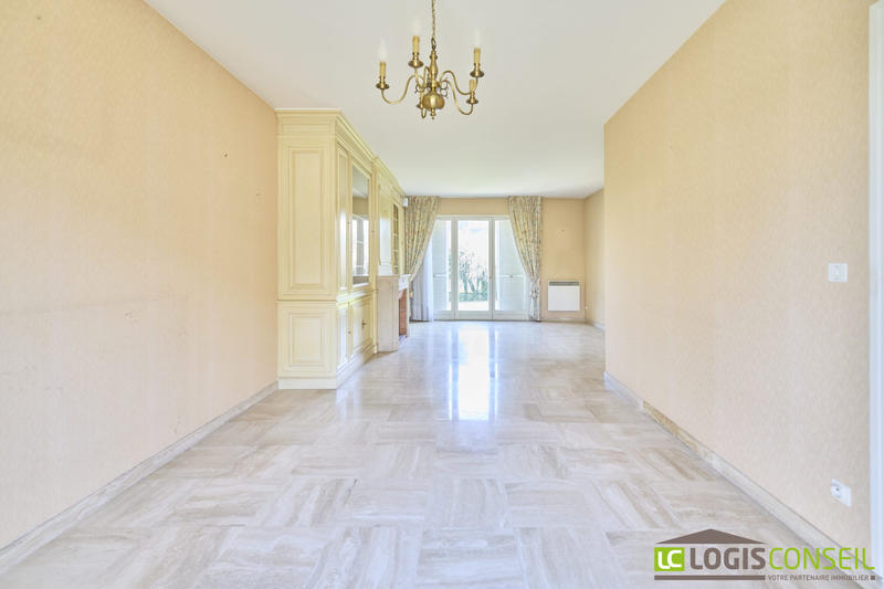 Maison traditionnelle - 120 m² - 5 pièces