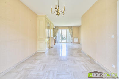 Maison traditionnelle - 120 m² - 5 pièces