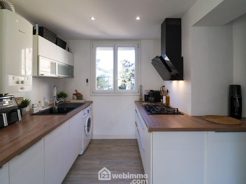 Appartement - 79 m² - 5 pièces