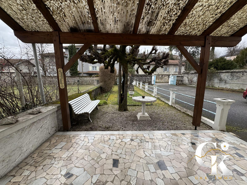 Maison ancienne - 180 m² - 7 pièces