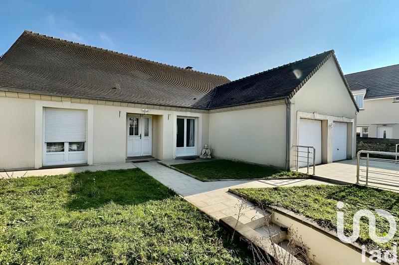 Maison - 228 m² - 8 pièces