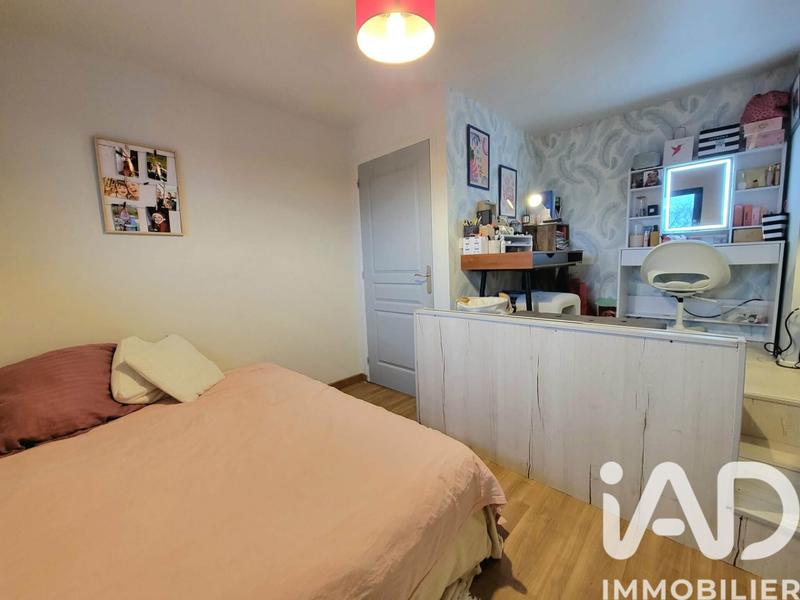 Maison - 200 m² - 5 pièces