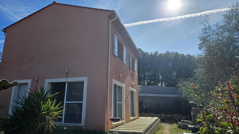 Maison - 94 m² - 4 pièces