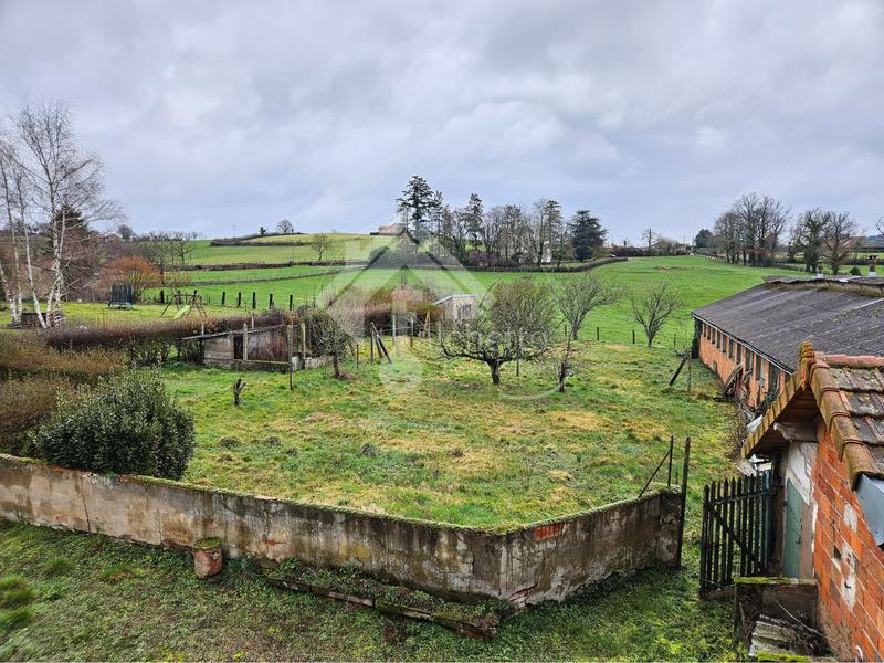 Maison de village - 230 m² - 12 pièces