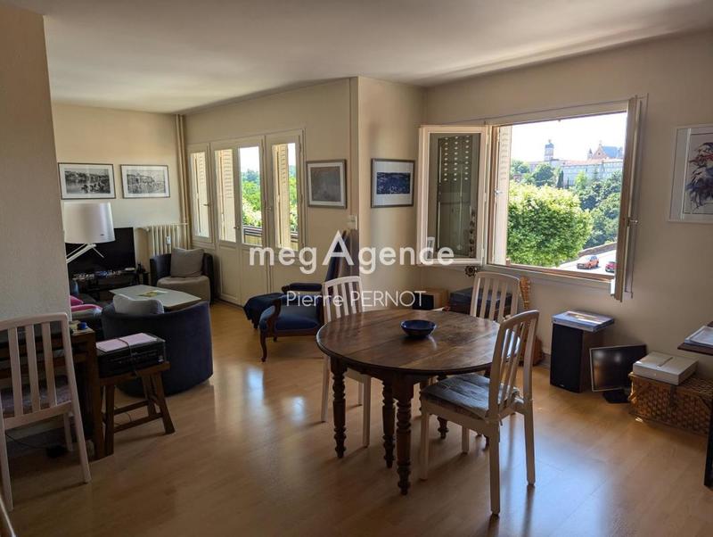 Appartement - 68 m² - 3 pièces