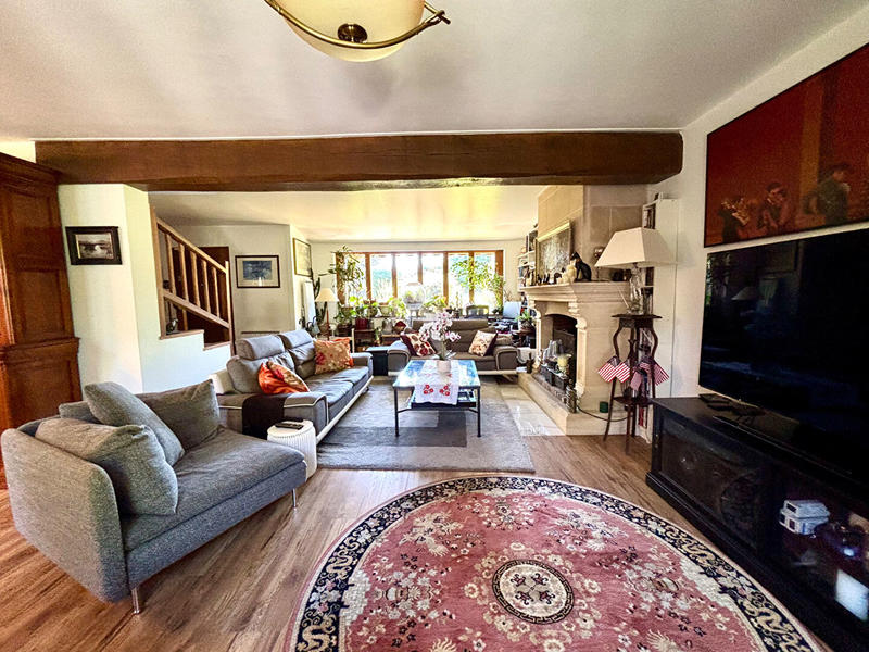 Maison - 163 m² - 5 pièces